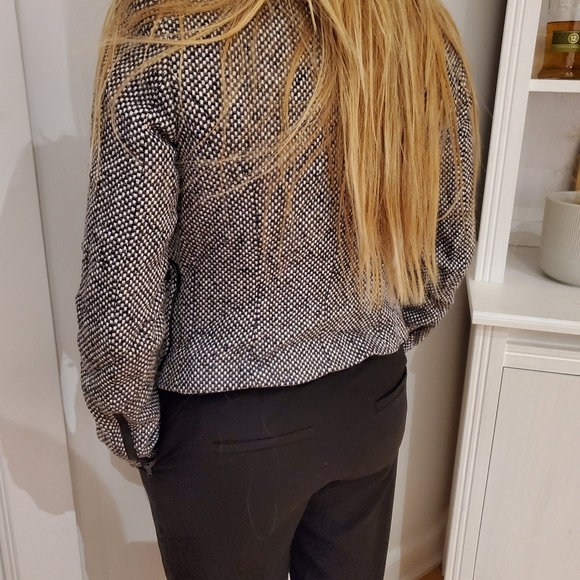 Jacket - Picture 4 of 4